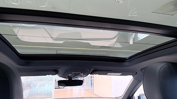 Audi e-tron 21 of 30