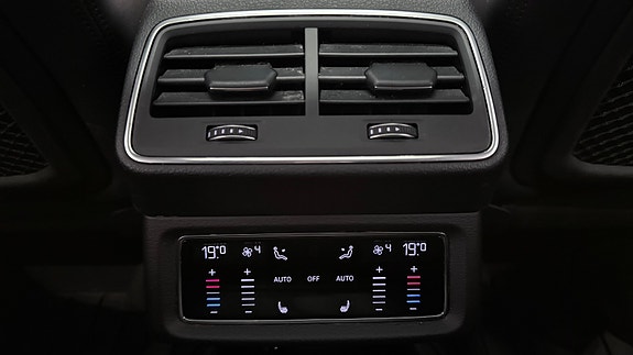 Audi e-tron 20 of 30