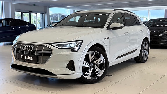 Audi e-tron 2 of 30
