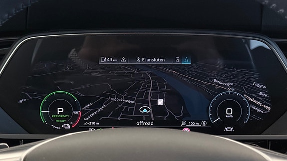 Audi e-tron 22 of 30