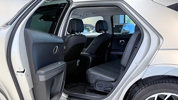 Hyundai Ioniq 5 17 of 30