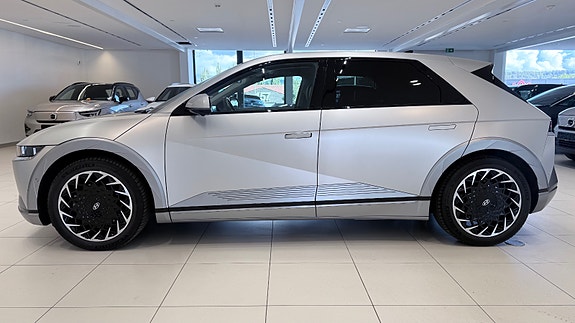 Hyundai Ioniq 5 9 of 30
