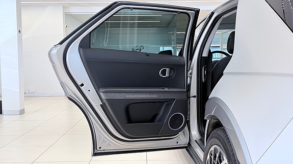 Hyundai Ioniq 5 18 of 30