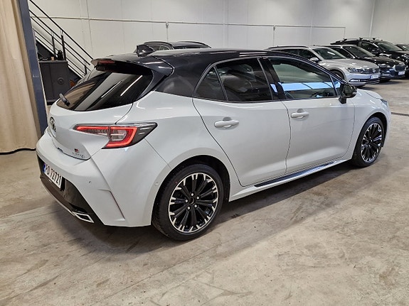 Toyota Corolla 6 of 30