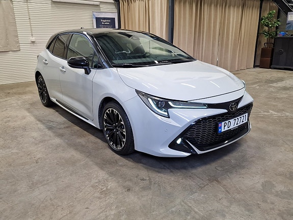 Toyota Corolla 4 of 30