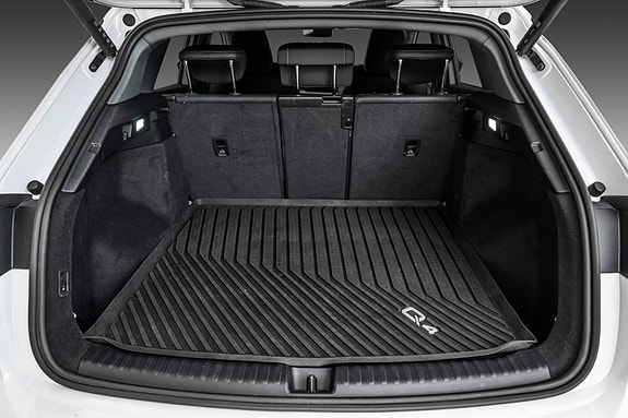 Audi Q4 e-tron 24 of 30
