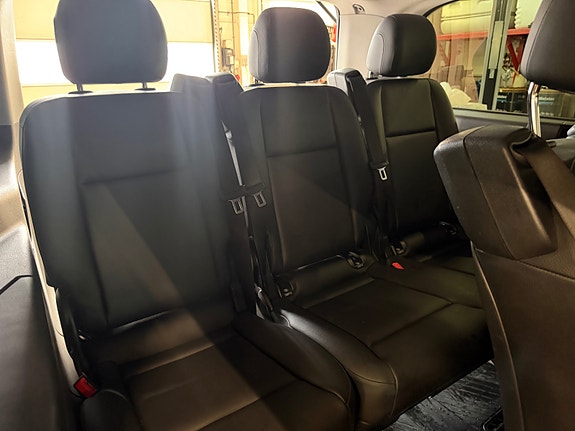 Mercedes-Benz Vito 9 of 14