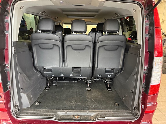 Mercedes-Benz Vito 10 of 14