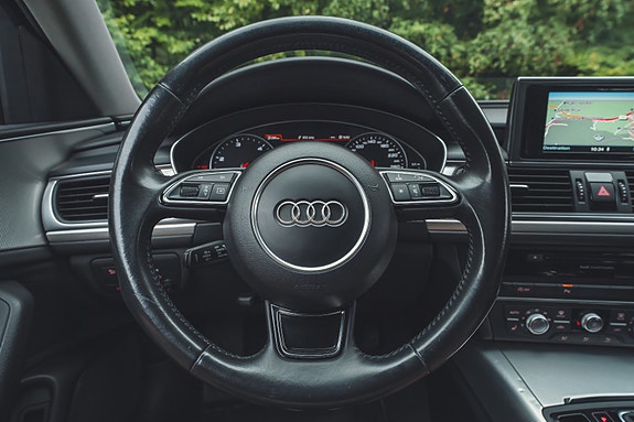 Audi A6 21 of 30