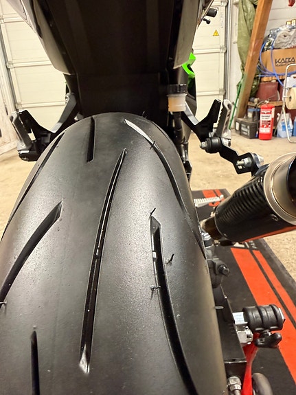 Kawasaki Ninja 400 13 of 19
