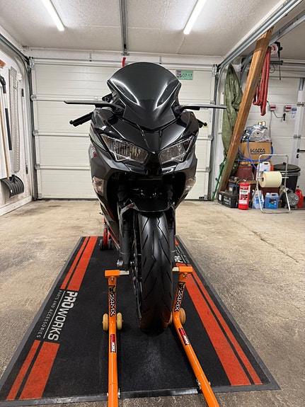 Kawasaki Ninja 400 6 of 19