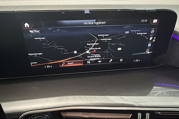 Mercedes-Benz EQC400 24 of 30