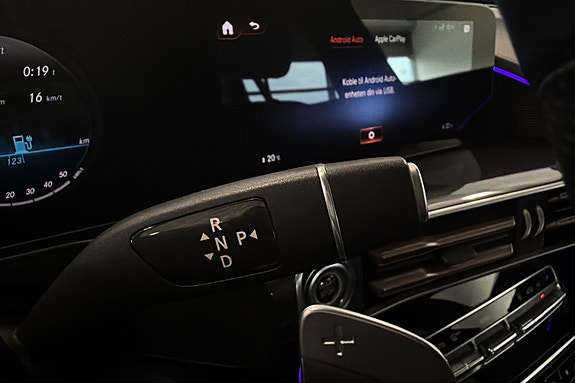 Mercedes-Benz EQC400 30 of 30