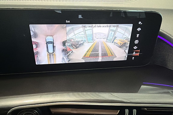 Mercedes-Benz EQC400 23 of 30