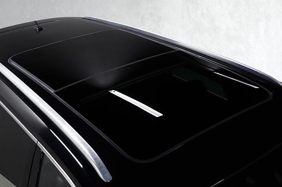 Volkswagen Passat 13 of 30