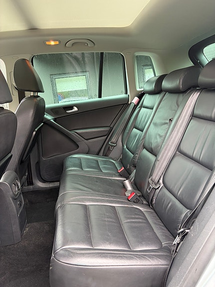 Volkswagen Tiguan 5 of 6