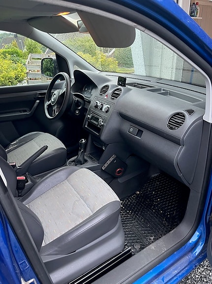 Volkswagen Caddy Maxi 5 of 5