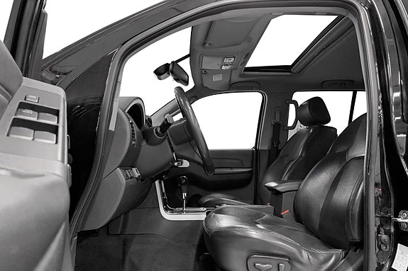 Nissan Pathfinder 5 of 15