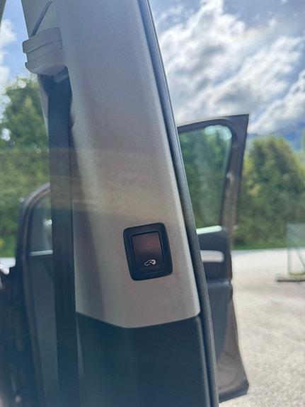 Volkswagen Sharan 28 of 30
