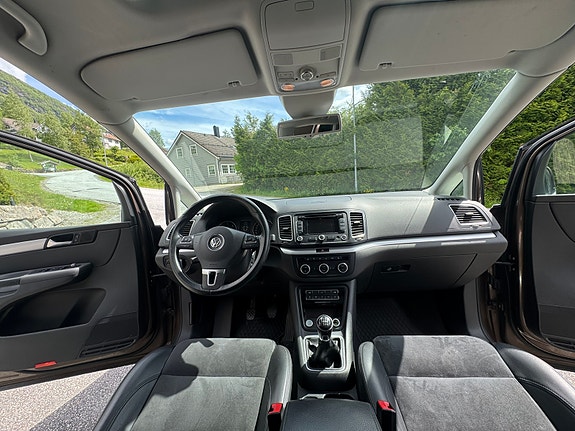 Volkswagen Sharan 5 of 30