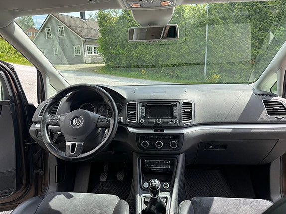 Volkswagen Sharan 6 of 30