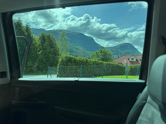 Volkswagen Sharan 30 of 30