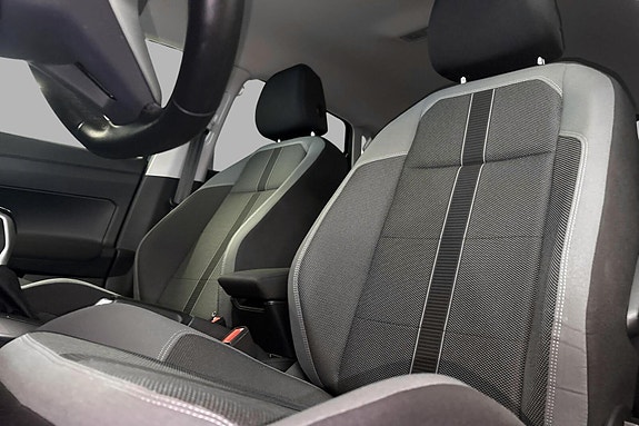 Volkswagen Polo 9 of 23