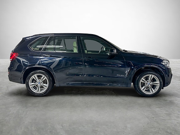 BMW X5 6 of 30