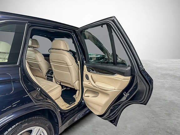 BMW X5 26 of 30