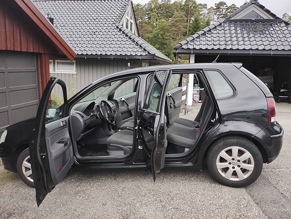 Volkswagen Polo 9 of 10