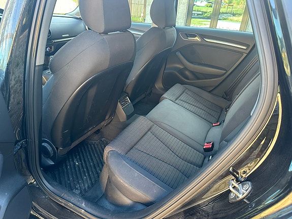 Audi A3 11 of 12