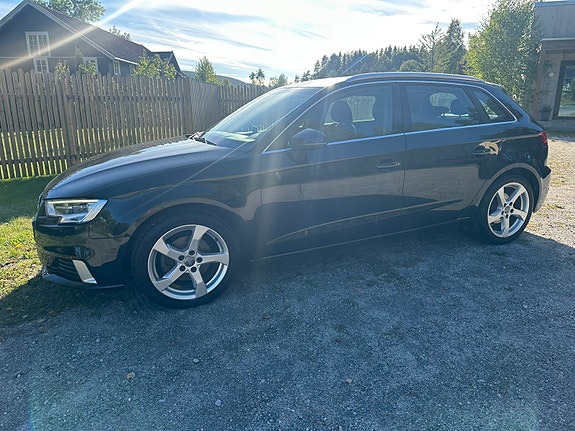 Audi A3 4 of 12