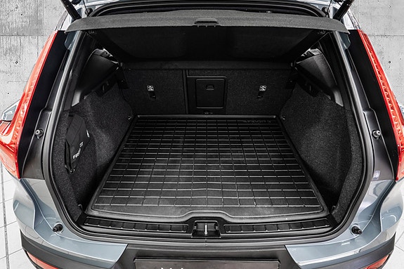 Volvo XC40 23 of 29