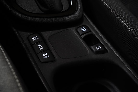 Toyota Yaris 24 of 27