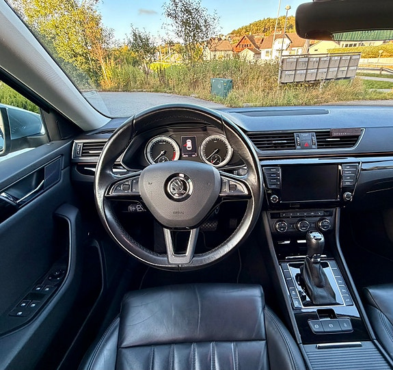 Skoda Superb 26 of 30