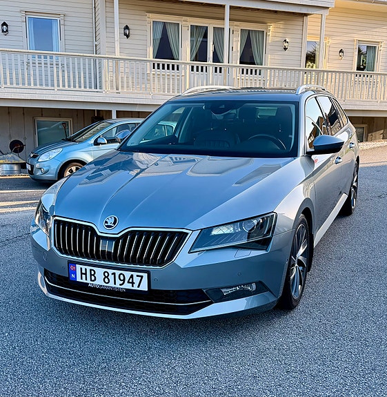 Skoda Superb 15 of 30