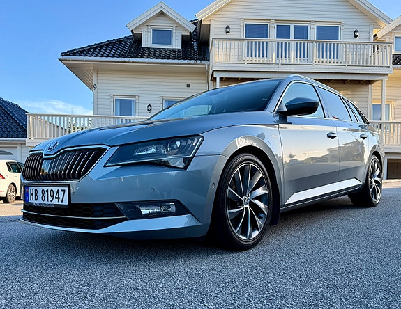 Skoda Superb 10 of 30