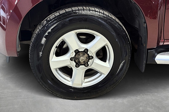 Isuzu D-max 10 of 28
