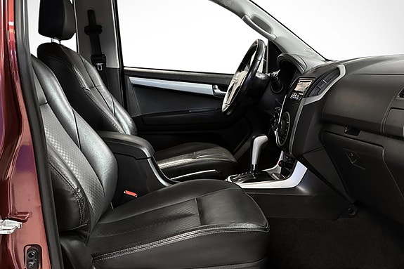 Isuzu D-max 26 of 28