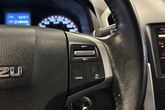 Isuzu D-max 21 of 28