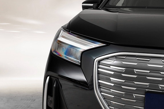 Audi Q4 e-tron 5 of 30