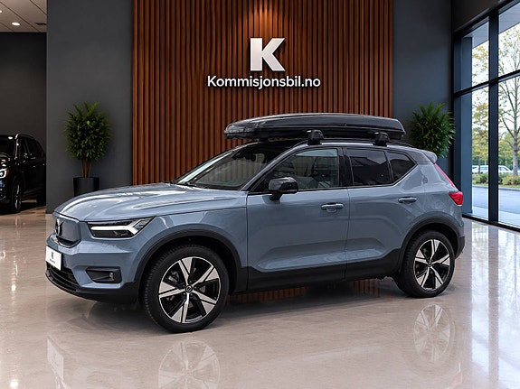 Volvo XC40 5 of 10