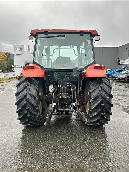 New Holland L95 m. laster ny clutch 8 of 28