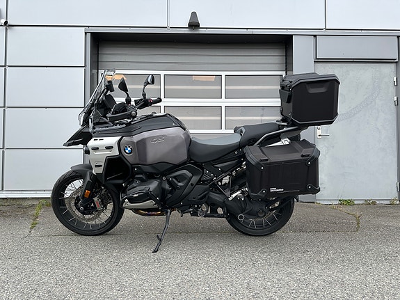 BMW R 1300 GS Adventure 4 of 6