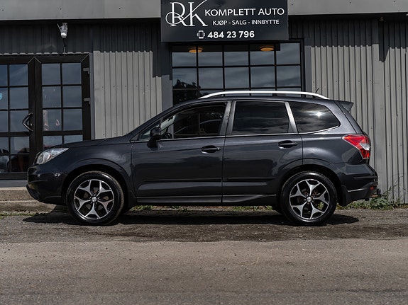 Subaru Forester 10 of 30