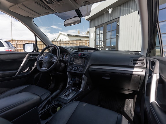 Subaru Forester 18 of 30