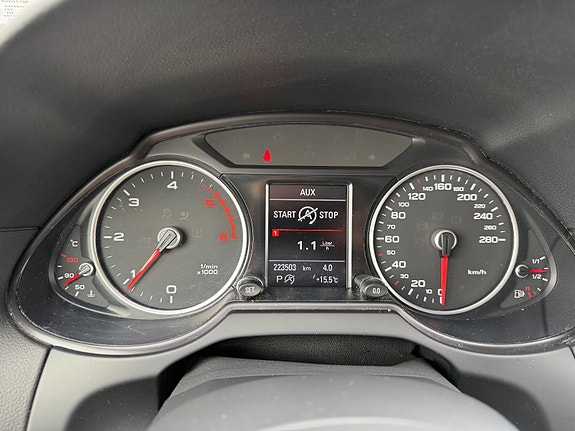 Audi Q5 12 of 16