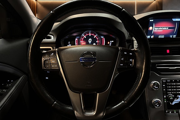Volvo V70 19 of 30