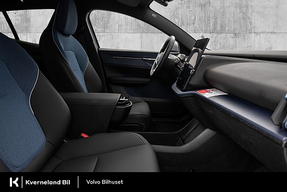 Volvo EX30 23 of 24