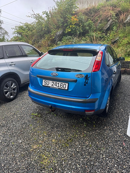 Ford Focus 4 of 6